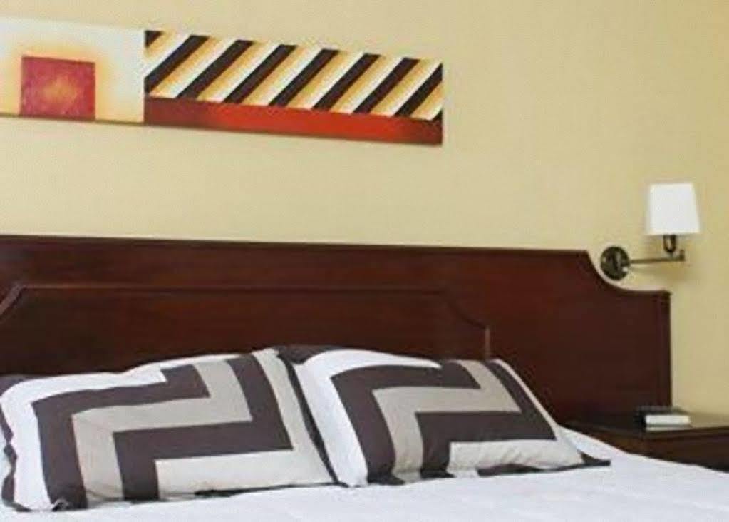 Hostel Duque De Villa ลิมา ภายนอก รูปภาพ
